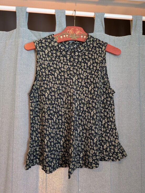 Vintage Tops - Floral Patterned Tank Dress Shirt